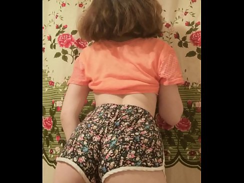 ❤️ סעקסי יונג באַבע סטריפּינג אַוועק איר קורצע הייזלעך אויף אַפּאַראַט ❤ קוואַליטעט פּאָרן ביי yi.sexarxiv.ru ❌❤
