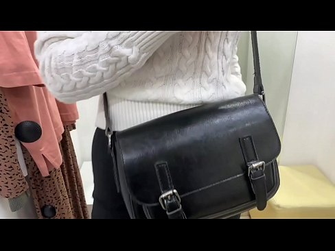 ❤️ ציבור מאַסטערביישאַן פון יונג הור פעראַלבעררי מיט אַ דילדאָ אין די פּאַסן צימער ❤ קוואַליטעט פּאָרן ביי yi.sexarxiv.ru ❌❤